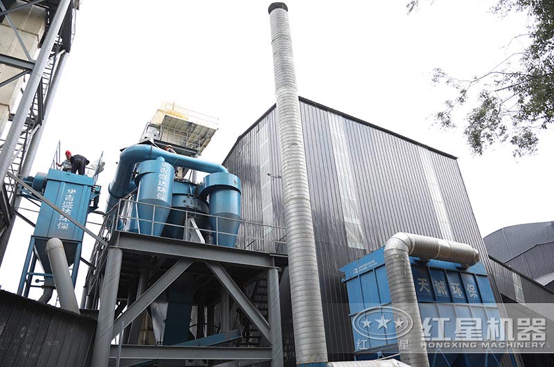 制砂選對輥破碎機(jī)還是沖擊式制沙機(jī)？